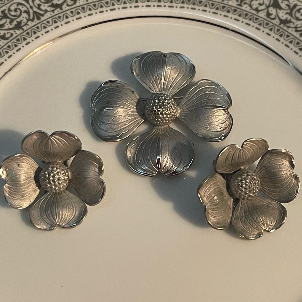 Vintage Dogwood Flower Pin and Clip on Earrings Set